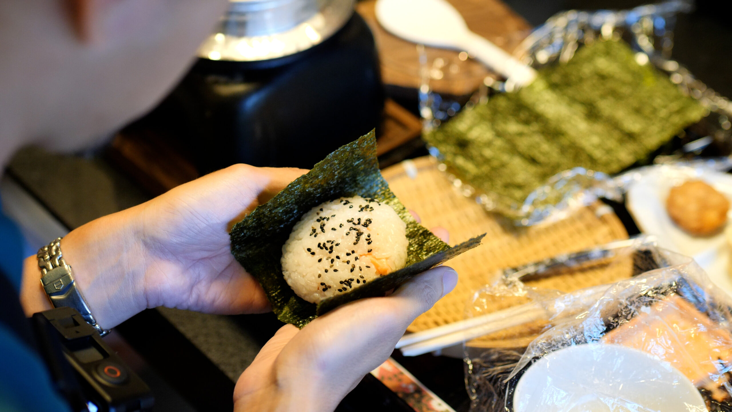 Onigiri making and matcha tea experience at Masugataya Ryokan